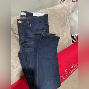 Loft straight Jeans size 28/6 Dark wash